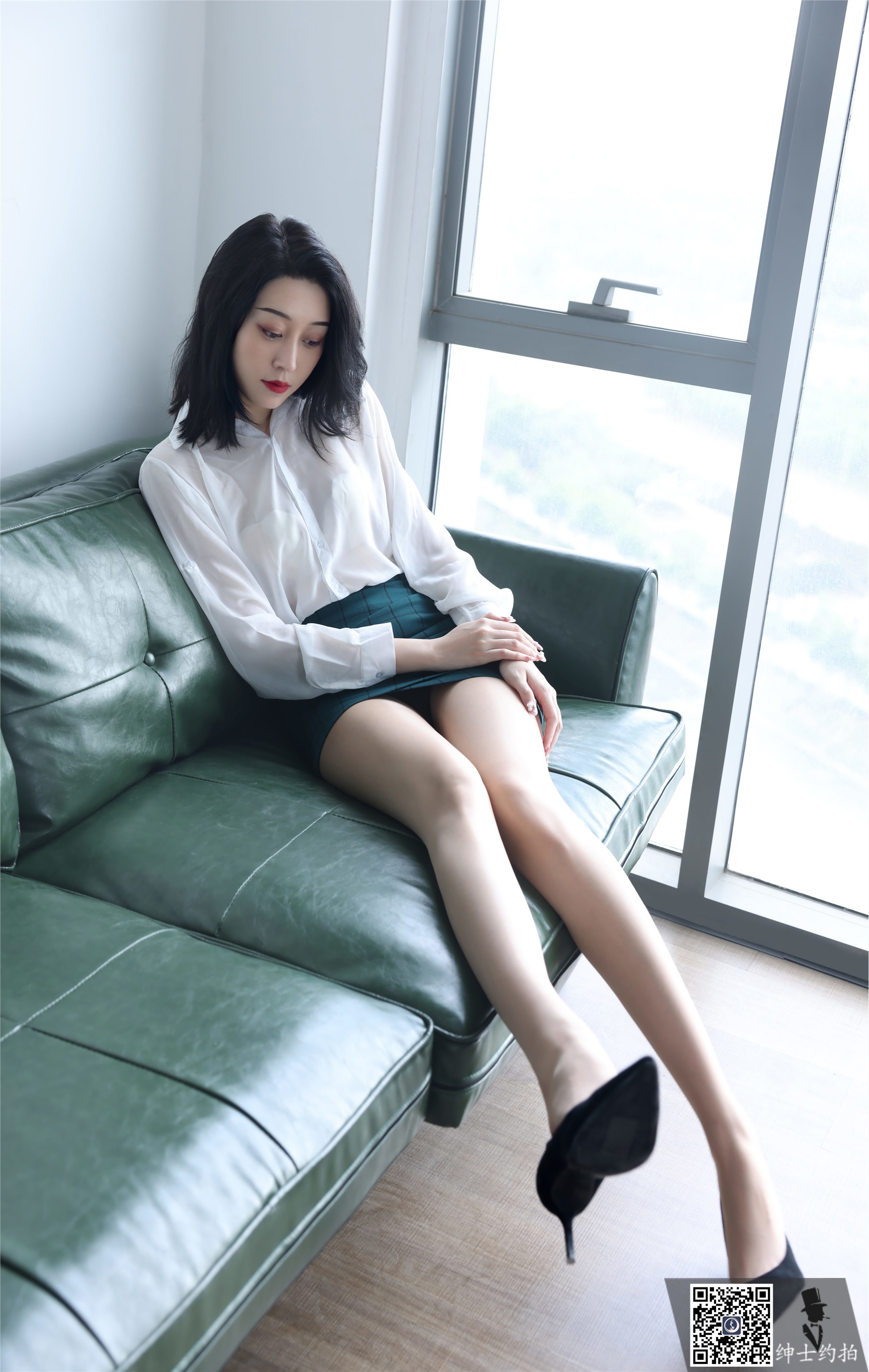 SHENSHI绅士 – SS005 依婷